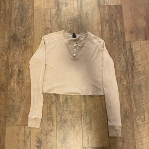 Wild fable light pink crop top